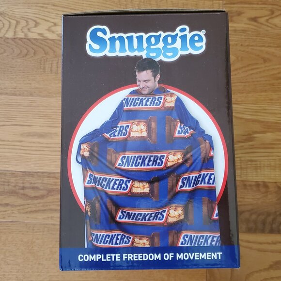 Snickers Snuggie NEW in Box The Original Wearable Blanket | One Size - Picture 2 of 5